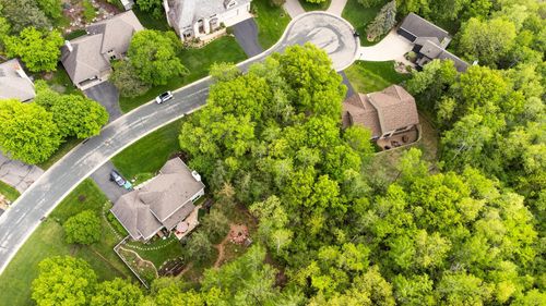 6250 Mallory Ln, Eden Prairie, MN, 55346-1423 | Card Image