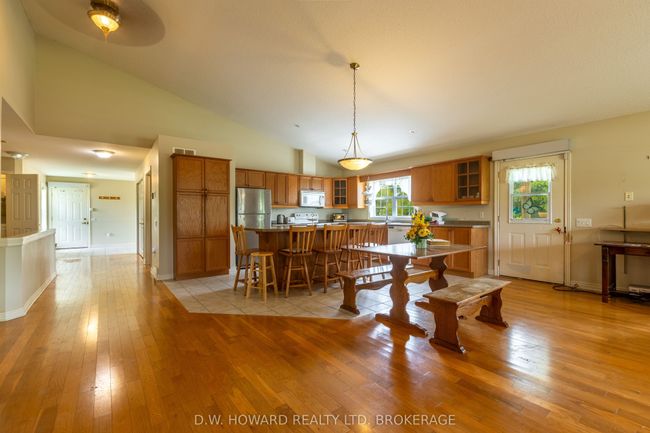 3224 Thunder Bay Rd, House other with 4 bedrooms, 3 bathrooms and 4 parking in Ridgeway ON | Image 15