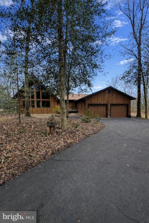 27 Jenkins Rd, Chesapeake City, MD, 21915-1628 | Card Image