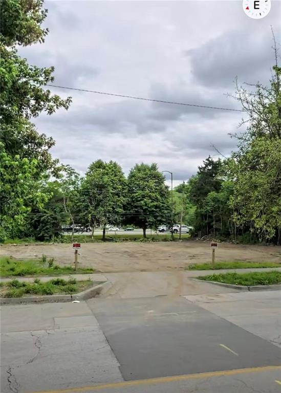 Land in Kansas City 2