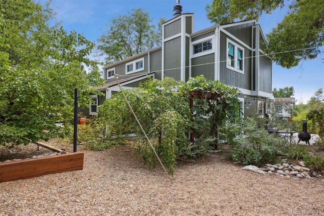 10907 Ash Way, House other with 3 bedrooms, 2 bathrooms and 2 parking in Thornton CO | Image 10