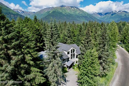260 Vail Dr, Girdwood, AK, 99587 | Card Image