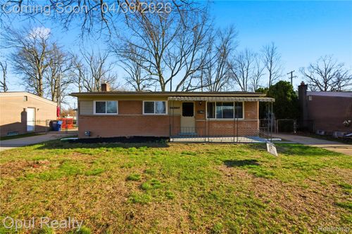 34227 Florence St, Westland, MI, 48185-3682 | Card Image