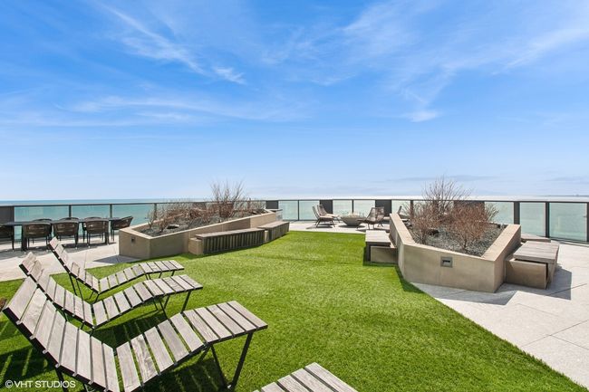 APT-1307 - 211 N Harbor Dr, Condo with 1 bedrooms, 1 bathrooms and 1 parking in CHICAGO IL | Image 11