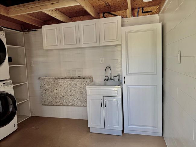 3067 Ne 102 Nd Avenue Rd, House other with 1 bedrooms, 1 bathrooms and null parking in SILVER SPRINGS FL | Image 47