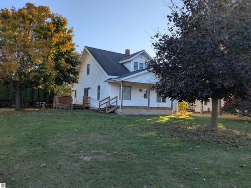 3223 Seaman Road, Mt Pleasant, MI, 48858 | Card Image