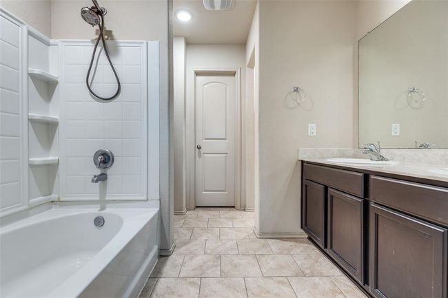 23315 Joyful Way, House other with 3 bedrooms, 2 bathrooms and 2 parking in Spring TX | Image 5