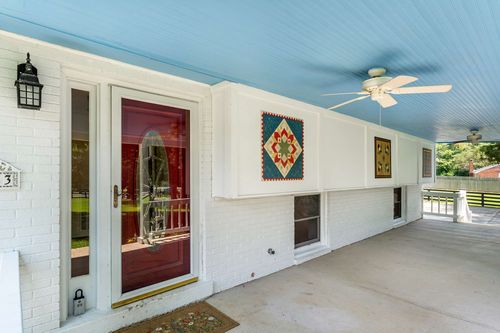 9563 S Harpeth Rd, Nashville, TN, 37221-3810 | Card Image