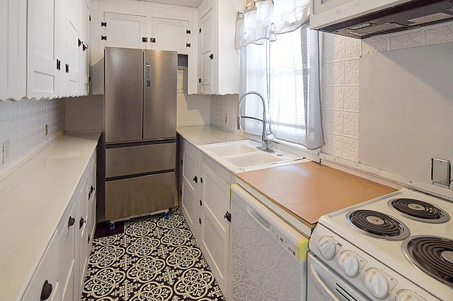 76 N Main St, House other with 3 bedrooms, 1 bathrooms and null parking in Lisbon NH | Image 8