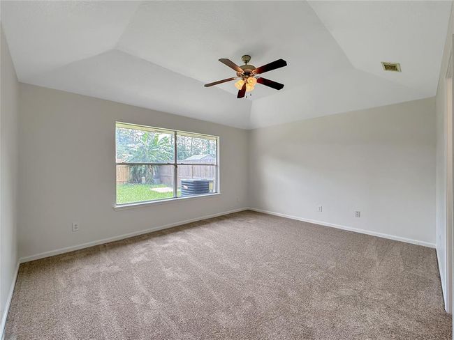 Primary Bedroom | Image 10