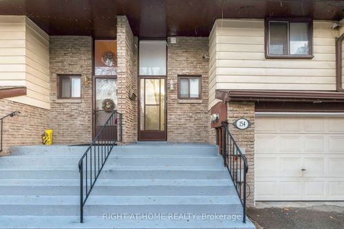 154-180 Mississauga Valley Blvd, Mississauga, ON, L5A3M2 | Card Image