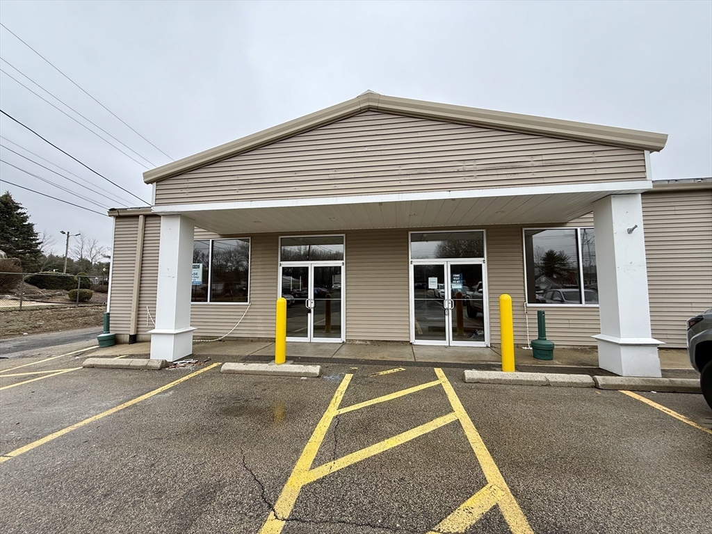 Commercial Lease in Salisbury