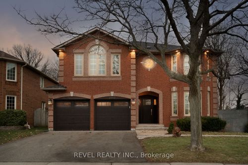 2192 Oakmead Blvd, Oakville, ON, L6H6B4 | Card Image