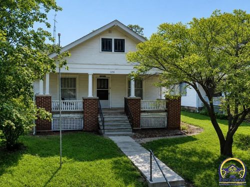 1216 Central Ave, Horton, KS, 66439-1723 | Card Image