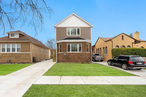1422 S 13th Ave, Maywood, IL, 60153-1832 | Card Image