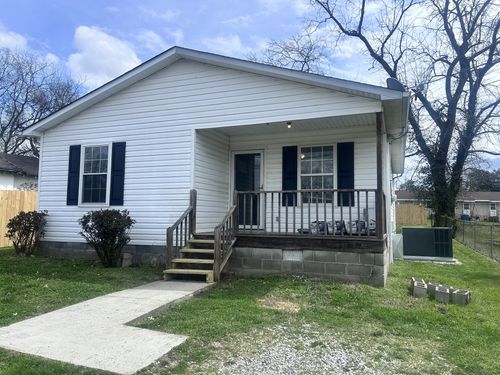 611 Park Ave, Manchester, TN, 37355-2087 | Card Image