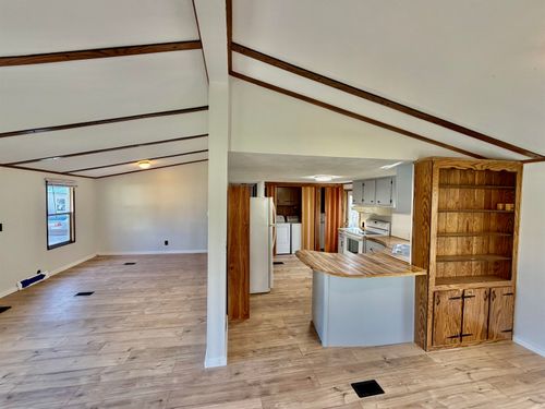 13-862 Mayhew Tpke, Bristol, NH, 03222-5237 | Card Image