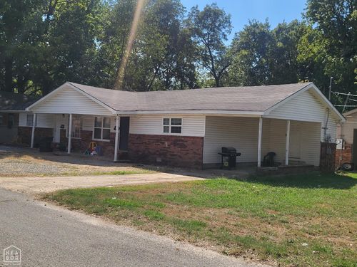 1403 W Huntington Ave, Jonesboro, AR, 72401-2534 | Card Image