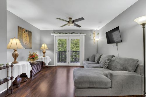 apt-n4-500 Paragon Mills Rd, Nashville, TN, 37211-3750 | Card Image
