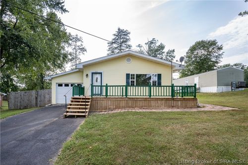 311 Lake Rd, Henryville, IN, 47126-9747 | Card Image