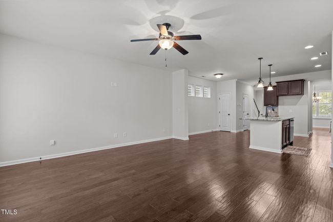 Family Room | Image 14