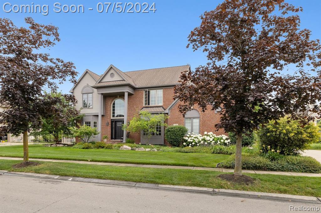 Crowndale Ln, Canton, MI 48188