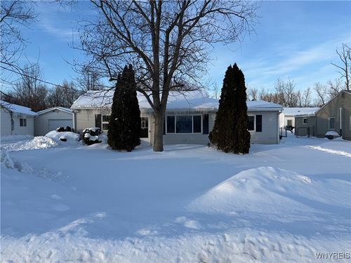 4320 Isherwood Drive, Niagara, NY, 14305 | Card Image