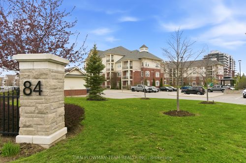 419-84 Aspen Springs Drive, Clarington, ON, L1C0V3 | Card Image