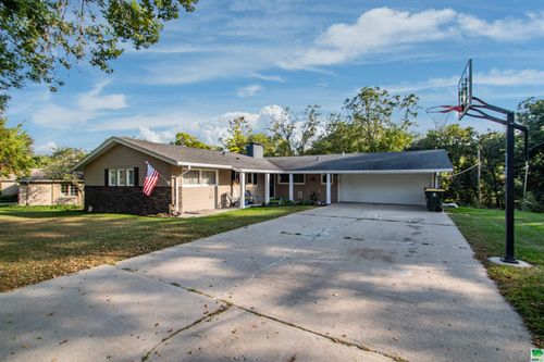 306 Pelletier Dr, Sioux City, IA, 51104-1346 | Card Image