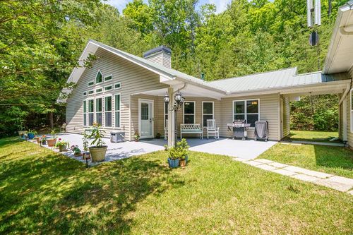 9121 Roy Rd, Ellijay, GA, 30536-4839 | Card Image