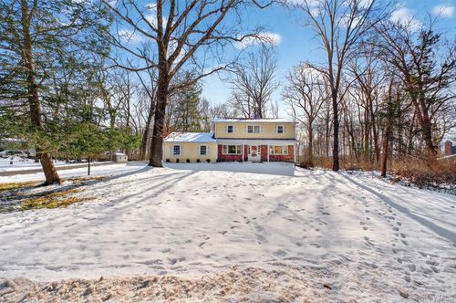 6 Londonderry Ln, Somers, NY, 10589-2903 | Card Image