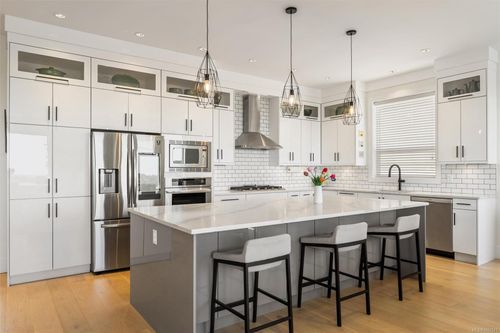 2423 Azurite Cres, Langford, BC, V9B0Z6 | Card Image