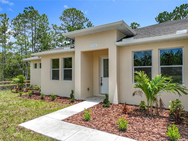 Front of Property | Image 4