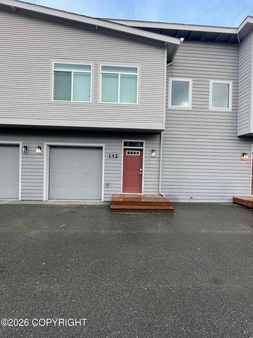 142 Willow View Cir, Anchorage, AK, 99504-4896 | Card Image