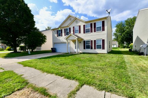 348 Winterset Way, Greenwood, IN, 46143-7715 | Card Image