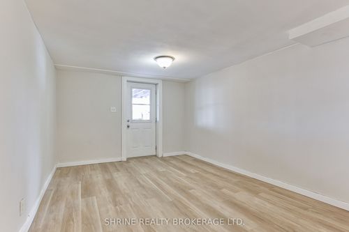 1-13 Sterling St, London, ON, N5Y1Y4 | Card Image