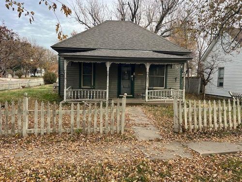 701 S Chestnut St, McPherson, KS, 67460-5312 | Card Image