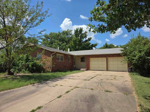 6114 Edinburg St, Bel Aire, KS, 67220-3824 | Card Image