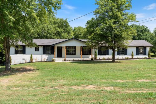 612 Menees Ln, Madison, TN, 37115-5808 | Card Image