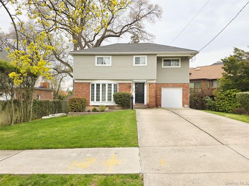 241-11 52nd Ave, Douglaston, NY, 11362 | Card Image