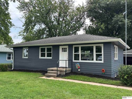 2223 Avenue C, Plattsmouth, NE, 68048-2725 | Card Image