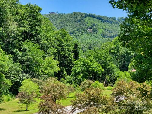 307 Summer Orchard Dr, Hendersonville, NC, 28792-0506 | Card Image