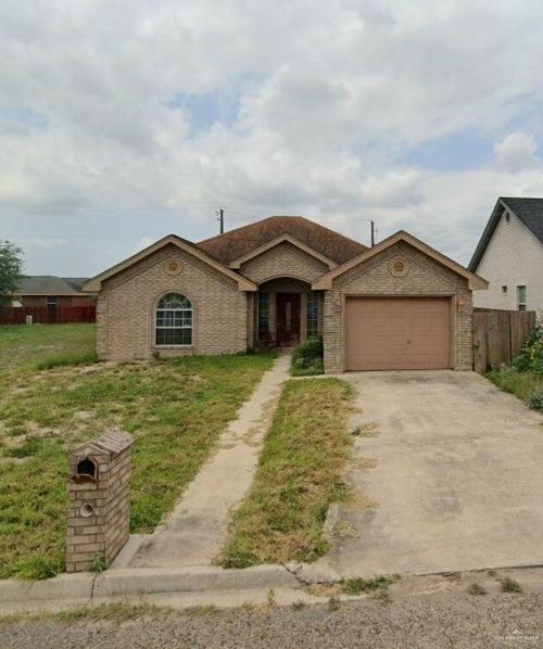 122 Gardenia Cir, Rio Grande City, TX, 78582-2187 | Card Image