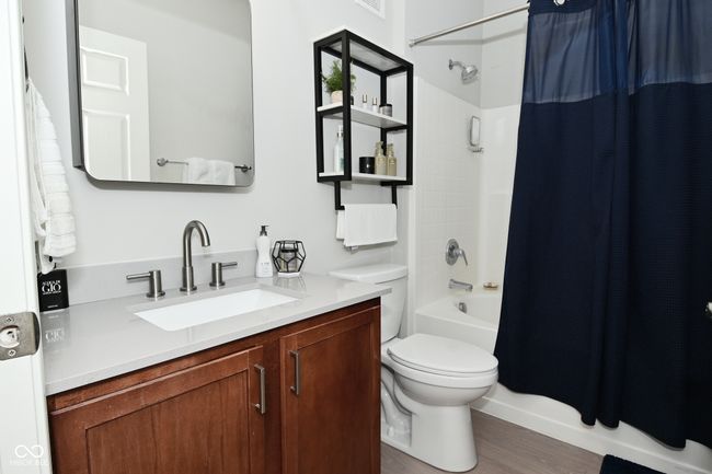 1053 Reserve Way, Condo with 2 bedrooms, 1 bathrooms and null parking in Indianapolis IN | Image 18