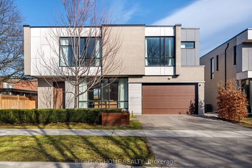 15 Fairmeadow Ave, North York, ON, M2P0A5 | Card Image