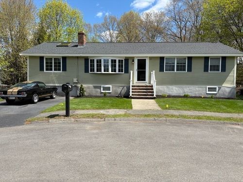 31 Columbus Rd, Woburn, MA, 01801-3815 | Card Image