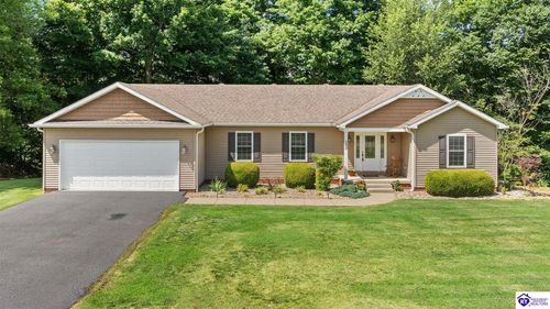 300 Hawk Lndg, Campbellsville, KY, 42718-4935 | Card Image