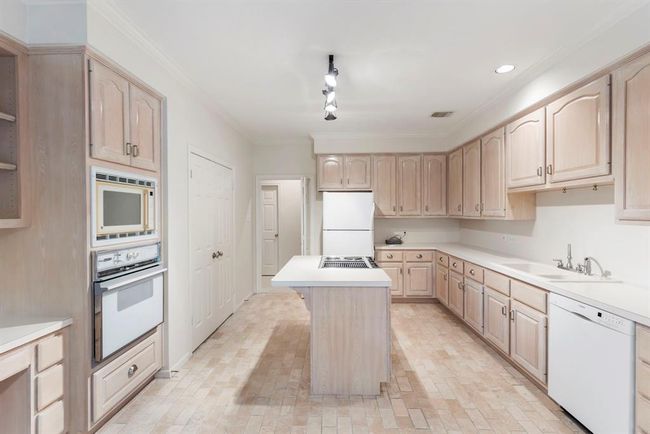 168 S Copperknoll Cir, House other with 2 bedrooms, 2 bathrooms and 2 parking in Spring TX | Image 24