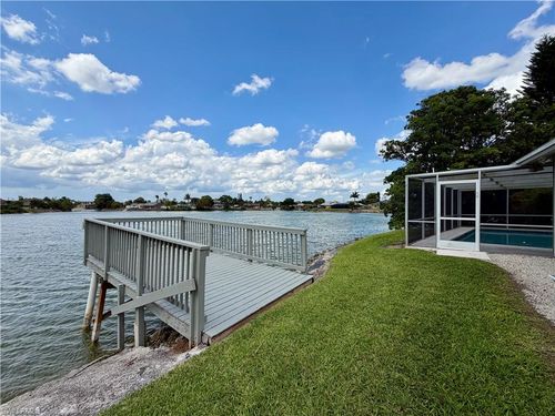 3065 50th Ln, NAPLES, FL, 34116-8122 | Card Image
