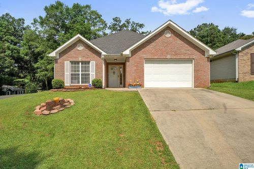 795 Salters Dr, Hueytown, AL, 35023-2007 | Card Image